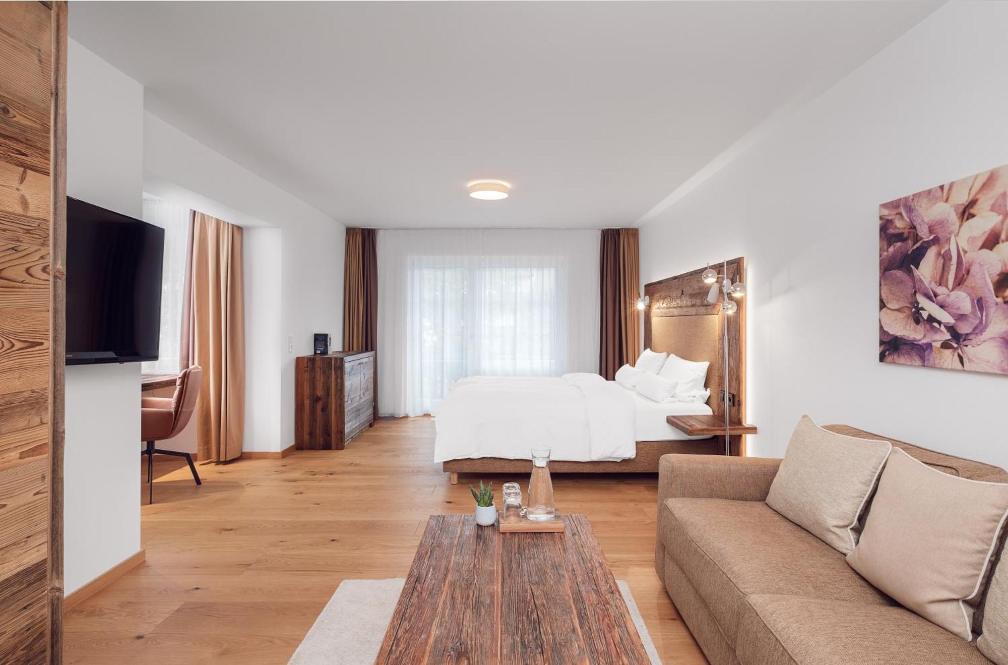Adler Haeusern Gourmet & Spa Hotel 외부 사진