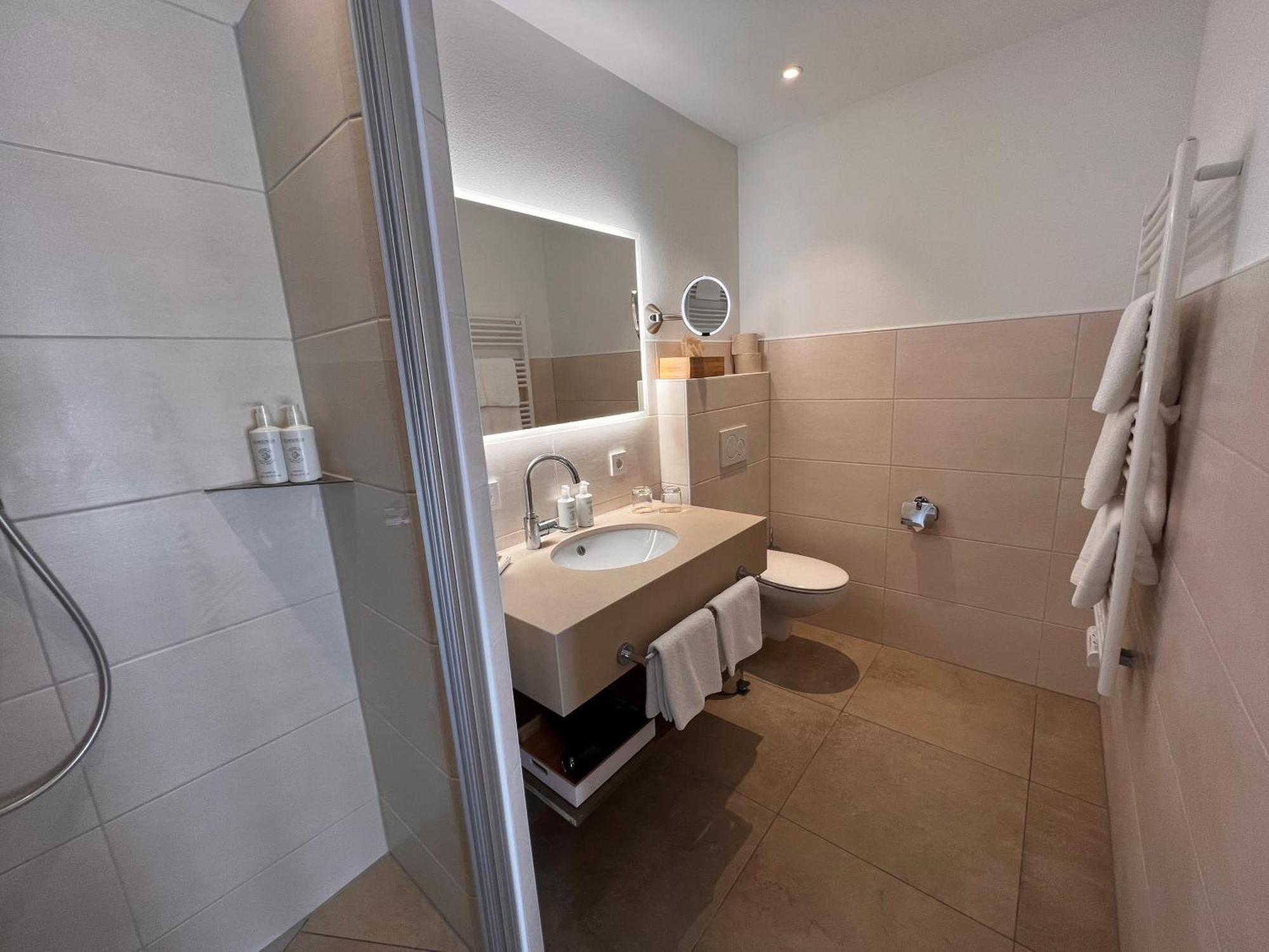 Adler Haeusern Gourmet & Spa Hotel 외부 사진