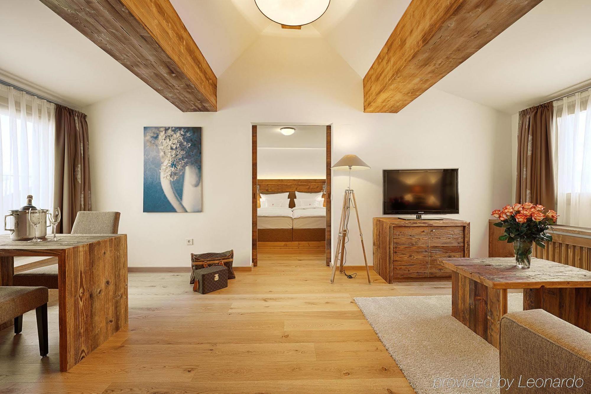 Adler Haeusern Gourmet & Spa Hotel 외부 사진