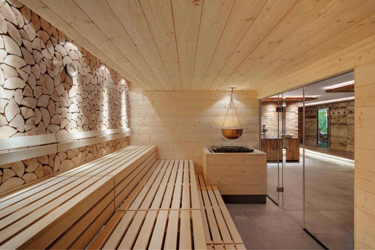 Adler Haeusern Gourmet & Spa Hotel 외부 사진